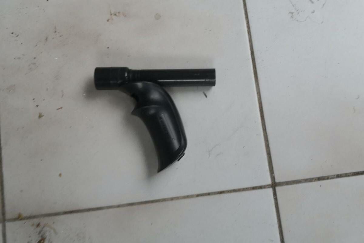 A félelmetes fegyver.