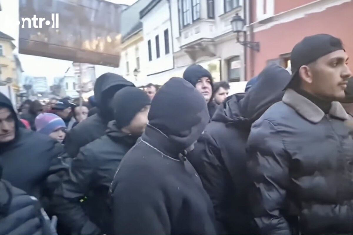 gyor-fidesz-tuntetes